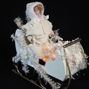 House of LLoyd Lighted Sleigh Victorian Lady  Christmas Vintage
